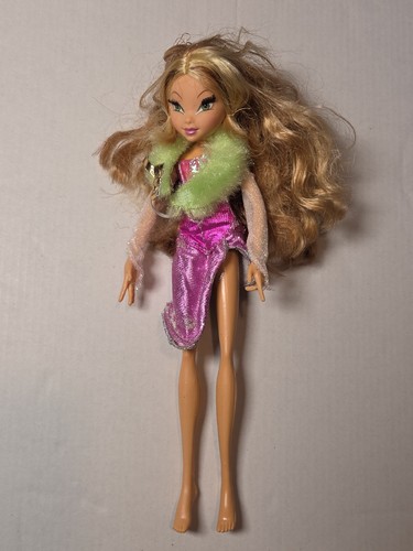 Winx club flora - 2004, mattel